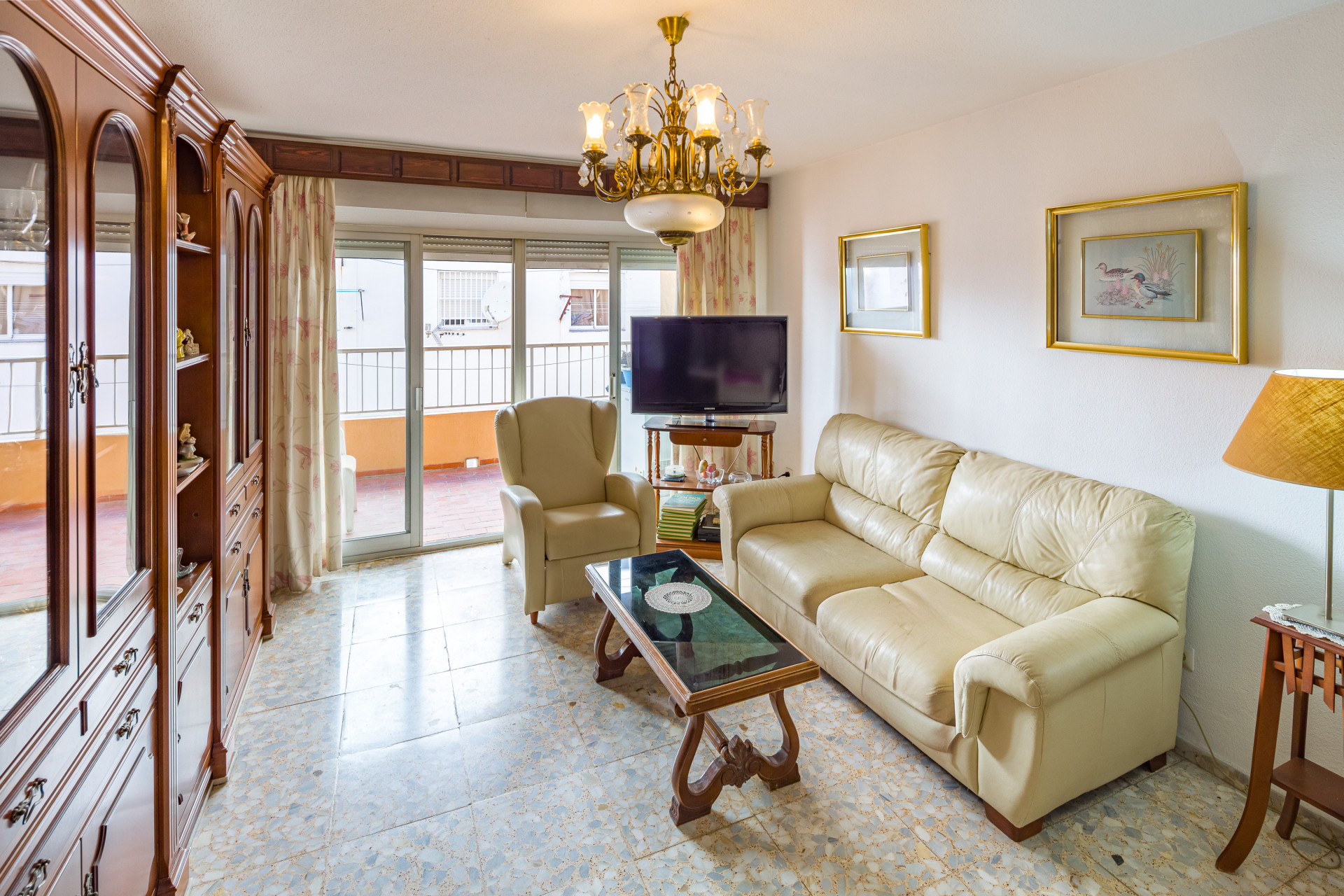 4 Bedroom Apartment in Marbella - Photo 18