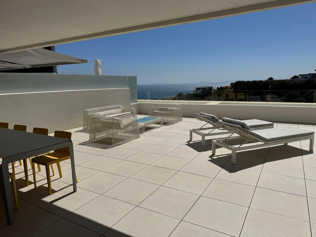 3 Bedroom Apartment in Marbella