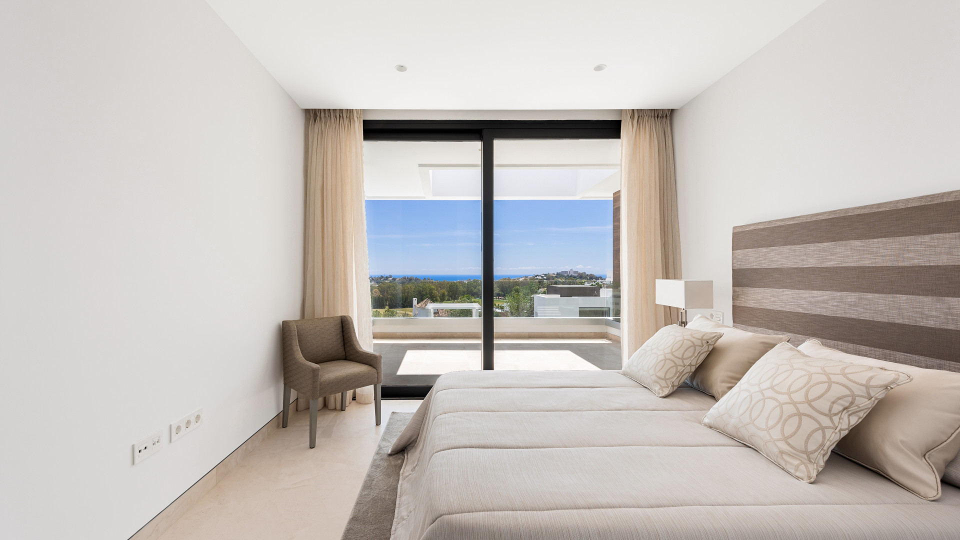 5 Bedroom Villa in Benahavís - Foto 27