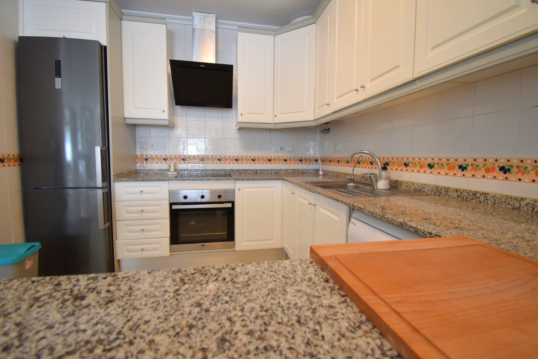 Apartamento com 2 quartos com piscina em Alicante, Espanha – Foto 9