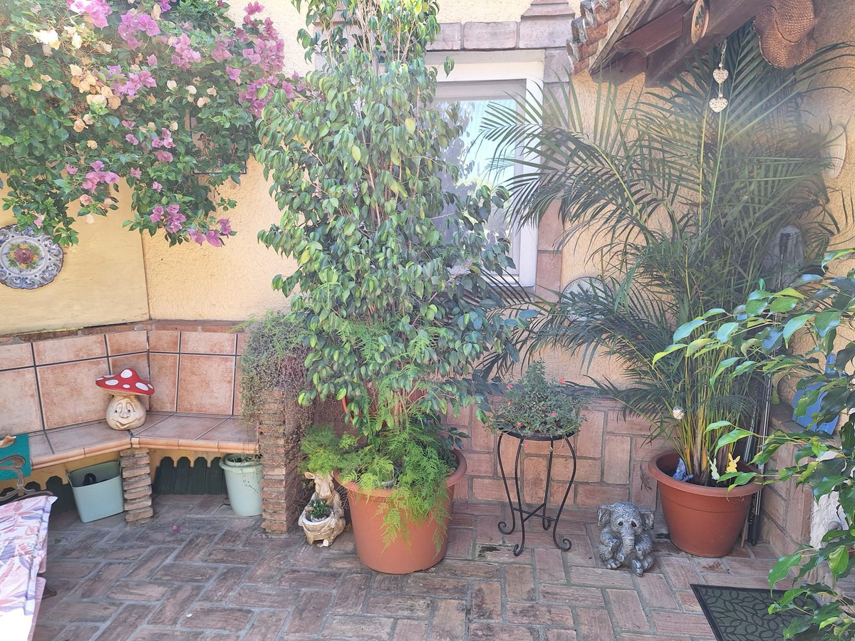 2 Bedroom Villa in Benahavís - Foto 10