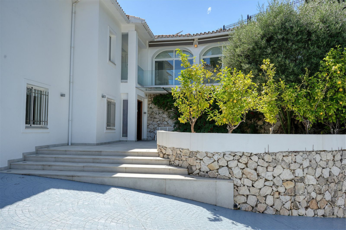 4 Bedroom Villa in Benahavís - Foto 17