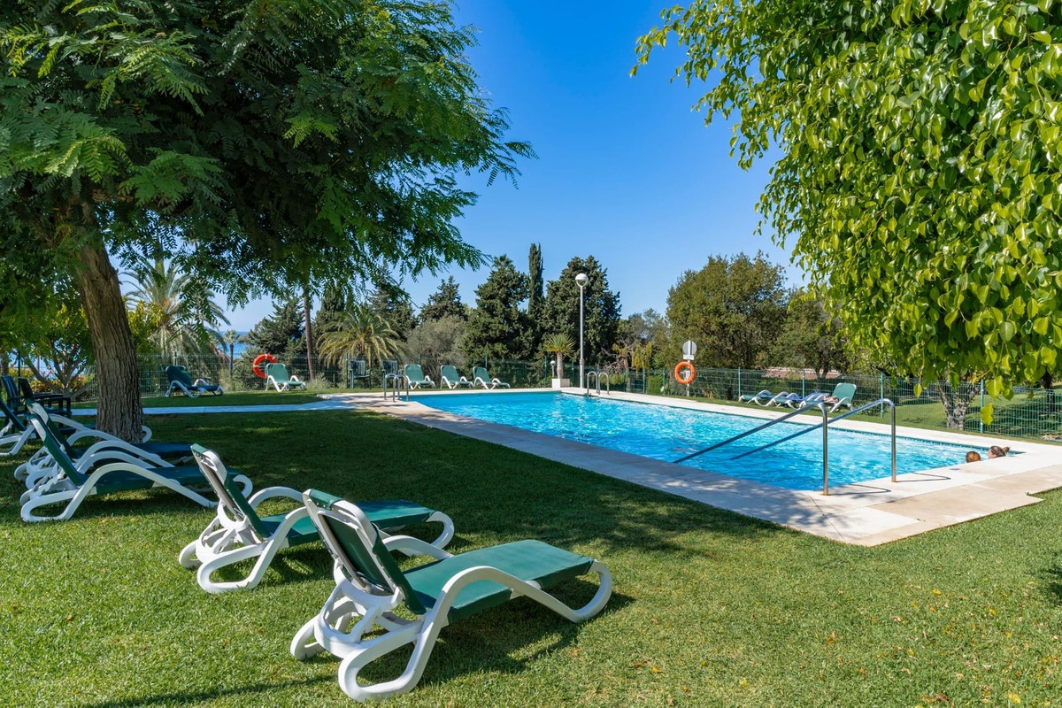 3 Bedroom Apartment in Marbella - Photo 17