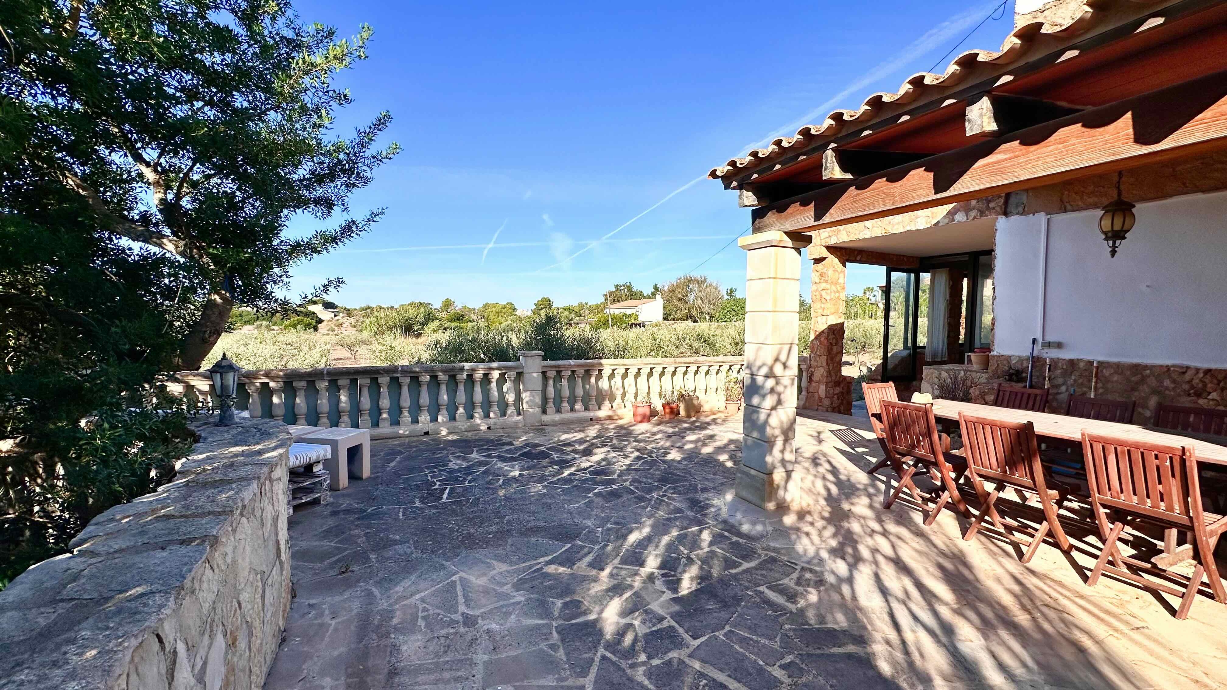 Chalet de 3 dormitorios con piscina en Baleares – Foto 22