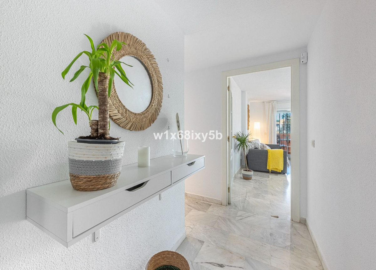 2 Bedroom Apartment in Manilva - Foto 4