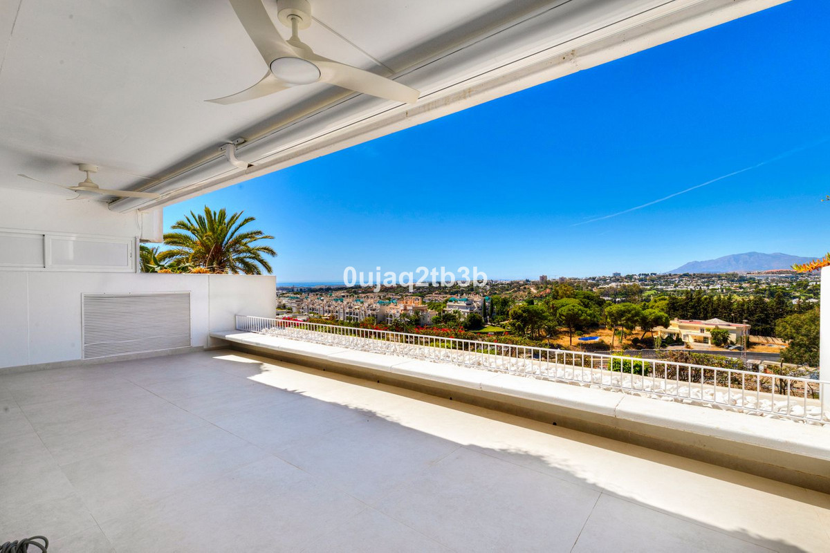 3 Bedroom Apartment in Marbella