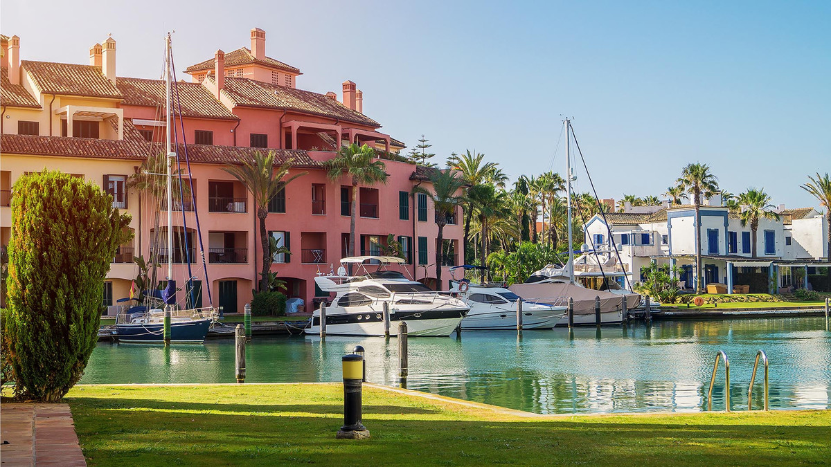 5,699 m² Plot in Sotogrande - Photo 5