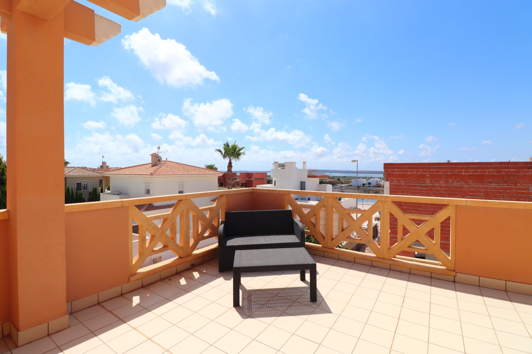 Moradia com 4 quartos com piscina em Alicante, Espanha – Foto 26