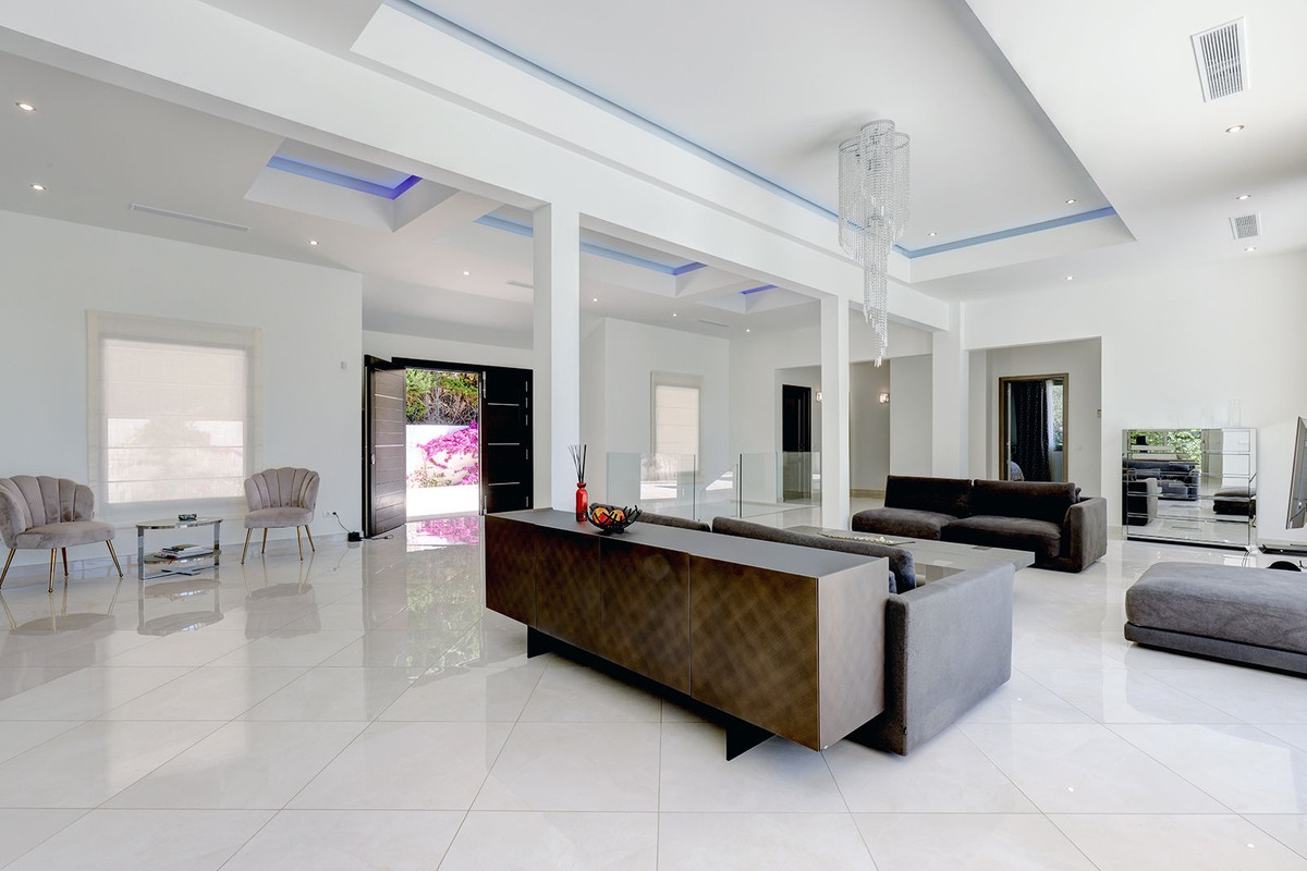 5 Bedroom Villa in Sotogrande - Photo 38