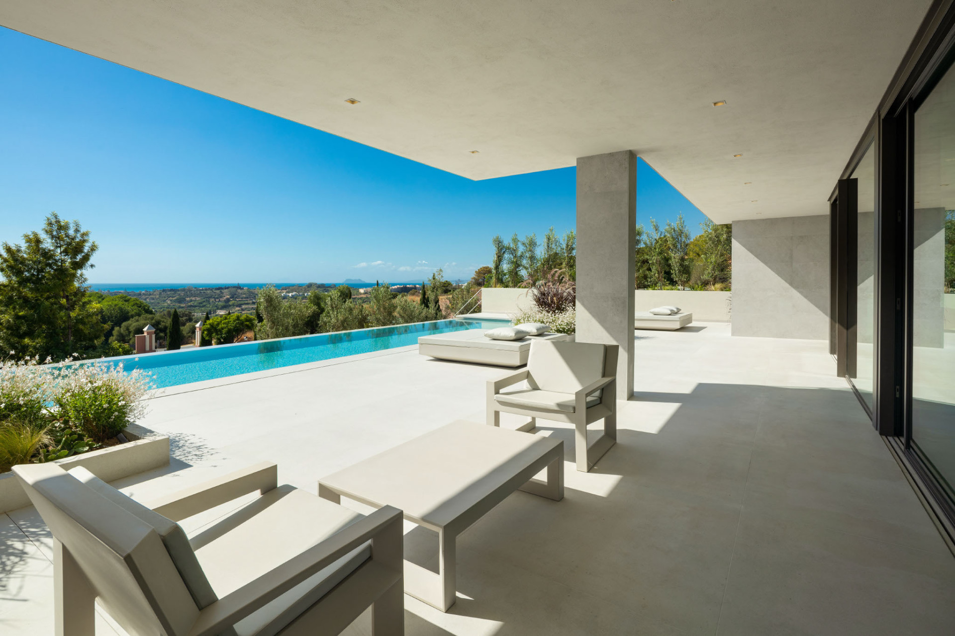 5 Bedroom Villa in Benahavís - Foto 3