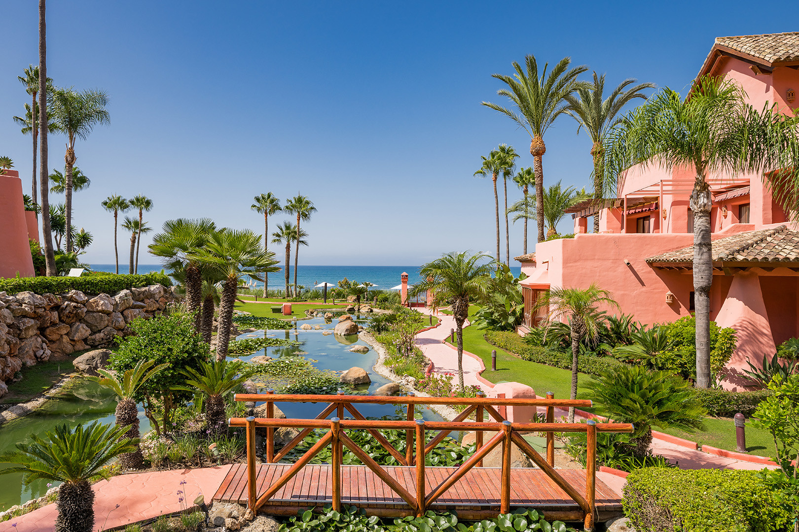 3 Bedroom Apartment in Estepona - Photo 23