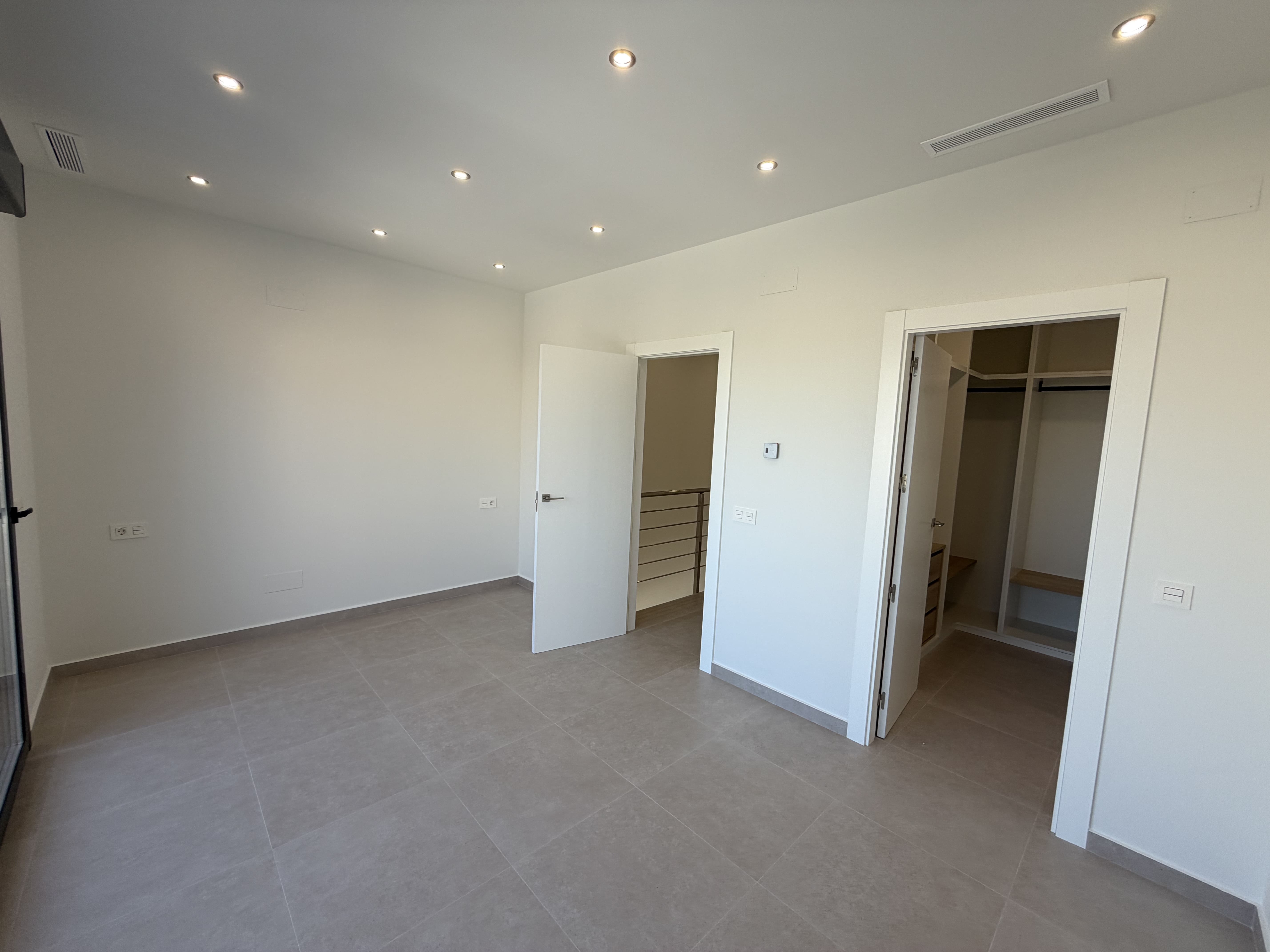 Moradia com 3 quartos com piscina em Alicante, Espanha – Foto 25