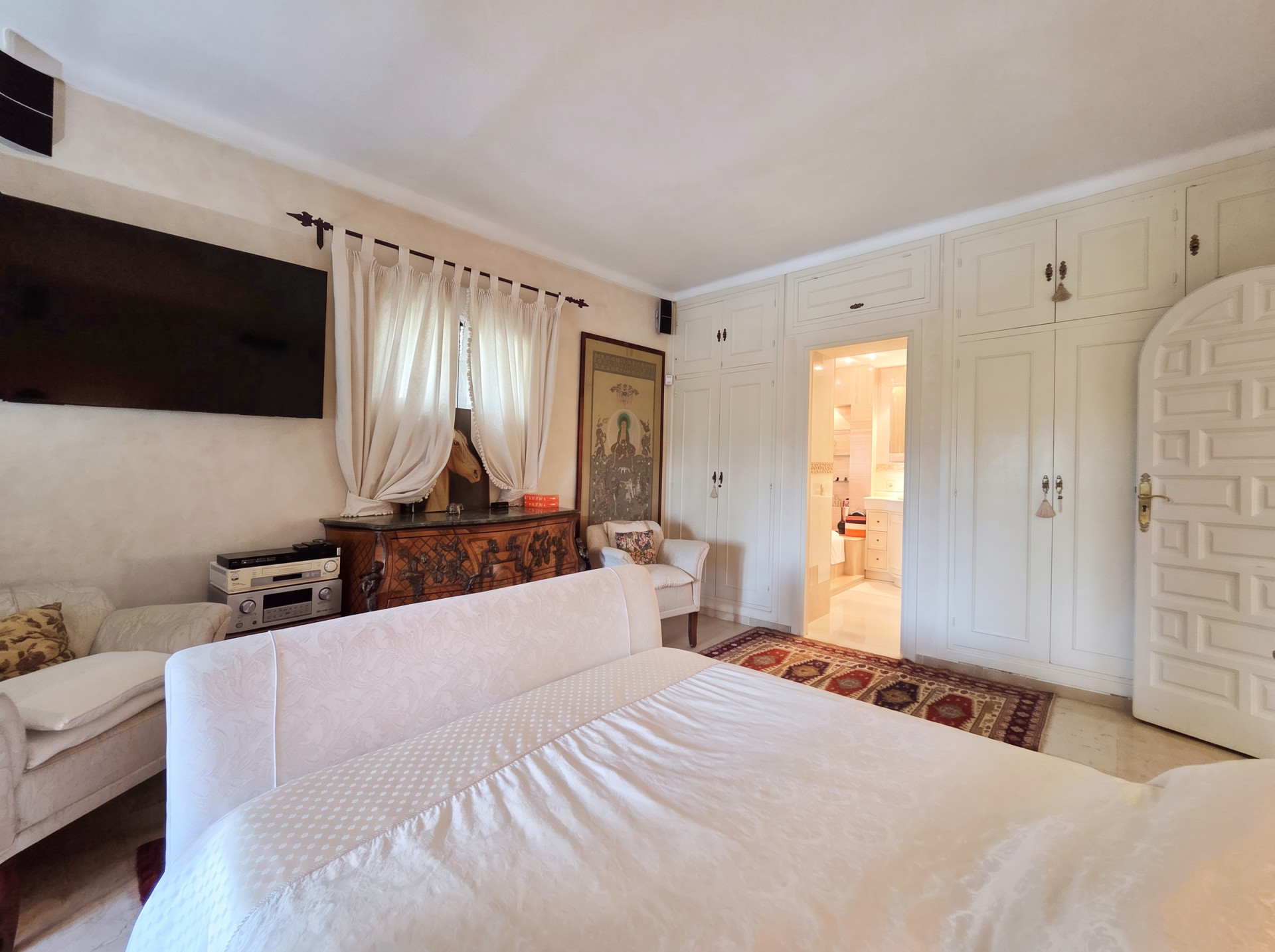 3 Bedroom Villa in San Pedro de Alcántara - Photo 9