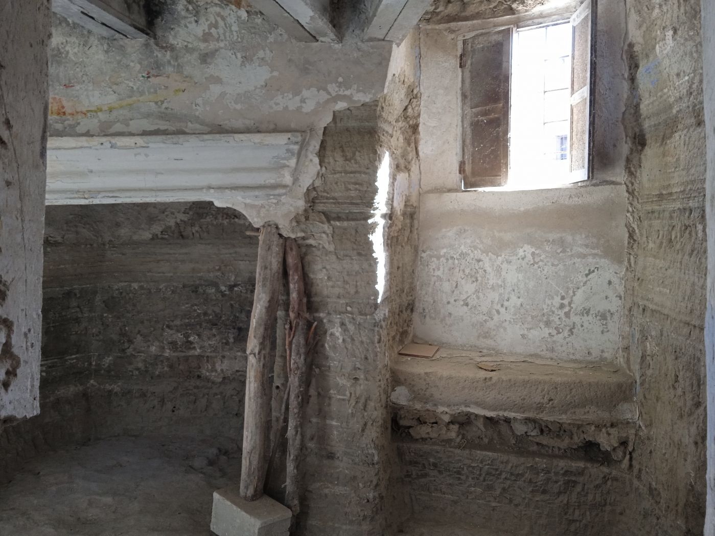 Chalet de 9 dormitorios con piscina en Granada – Foto 6