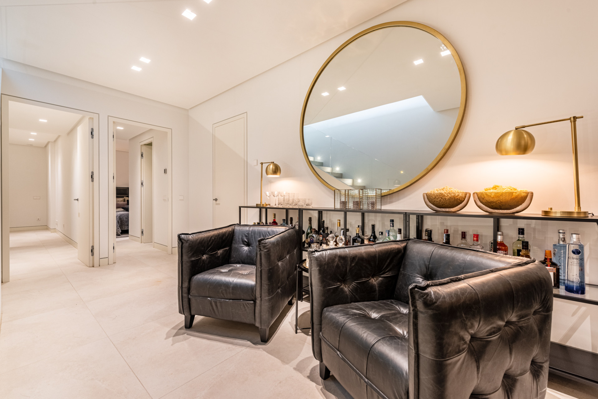 5 Bedroom Villa in Marbella - Photo 24