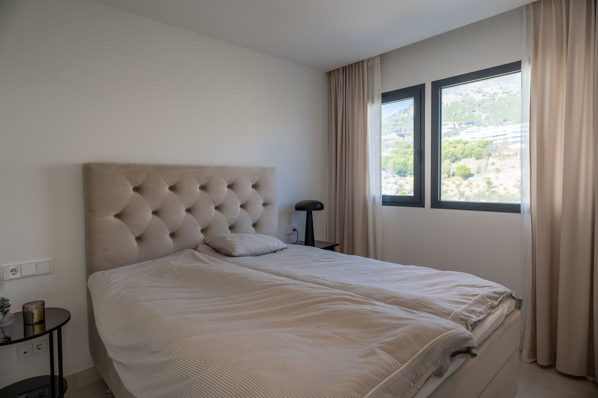 3 Bedroom Penthouse in Fuengirola - Photo 22