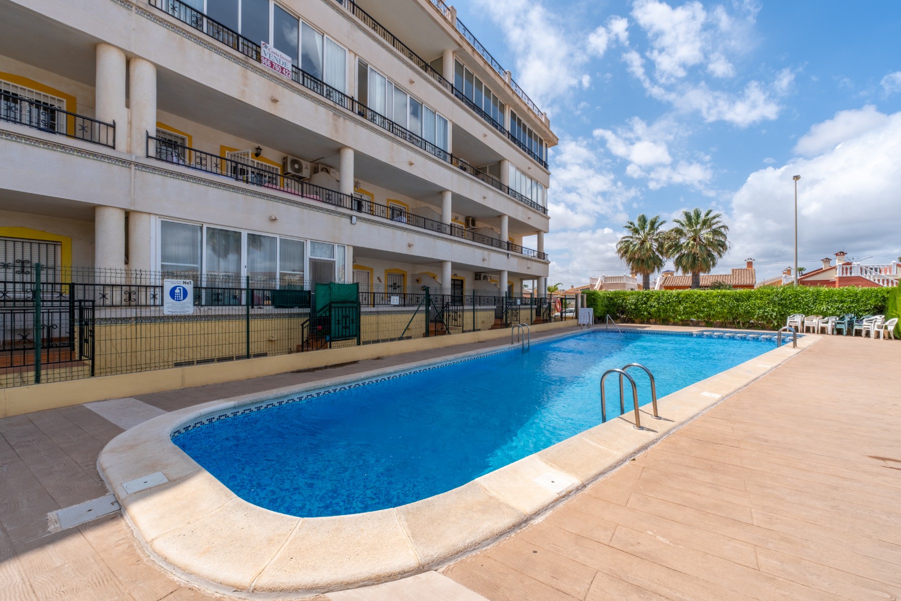Apartamento com 2 quartos com piscina em Alicante, Espanha – Foto 27