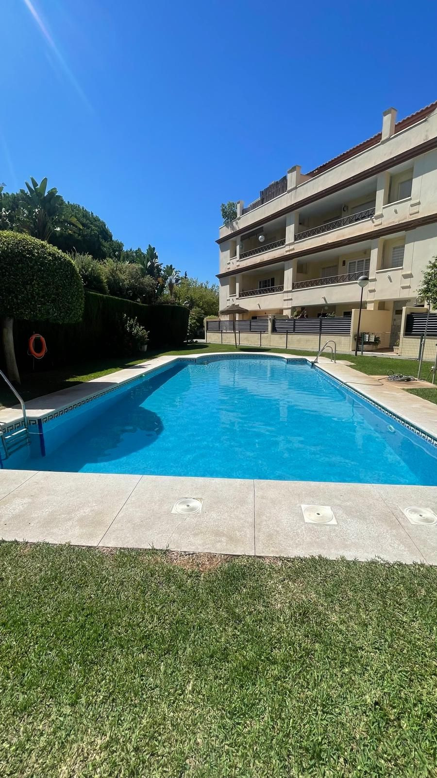 2 Bedroom Apartment in Marbella - Photo 22