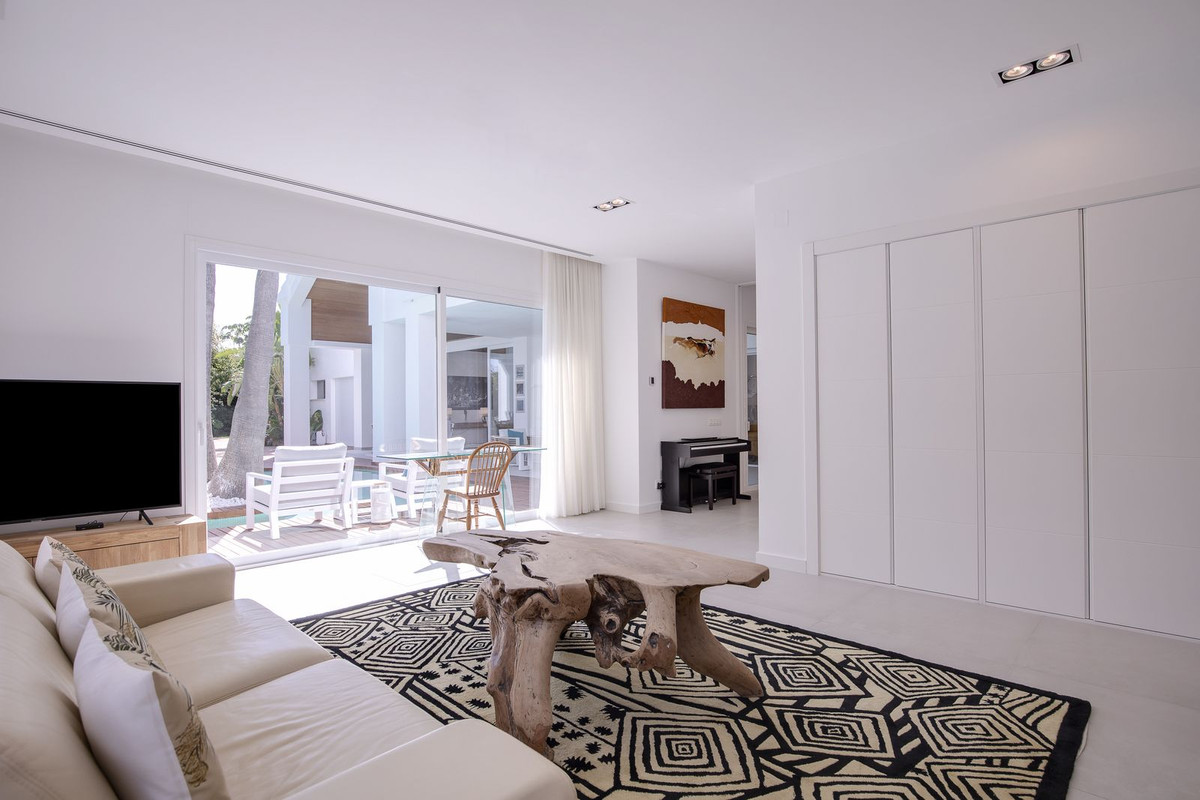 6 Bedroom Villa in San Pedro de Alcántara - Foto 20