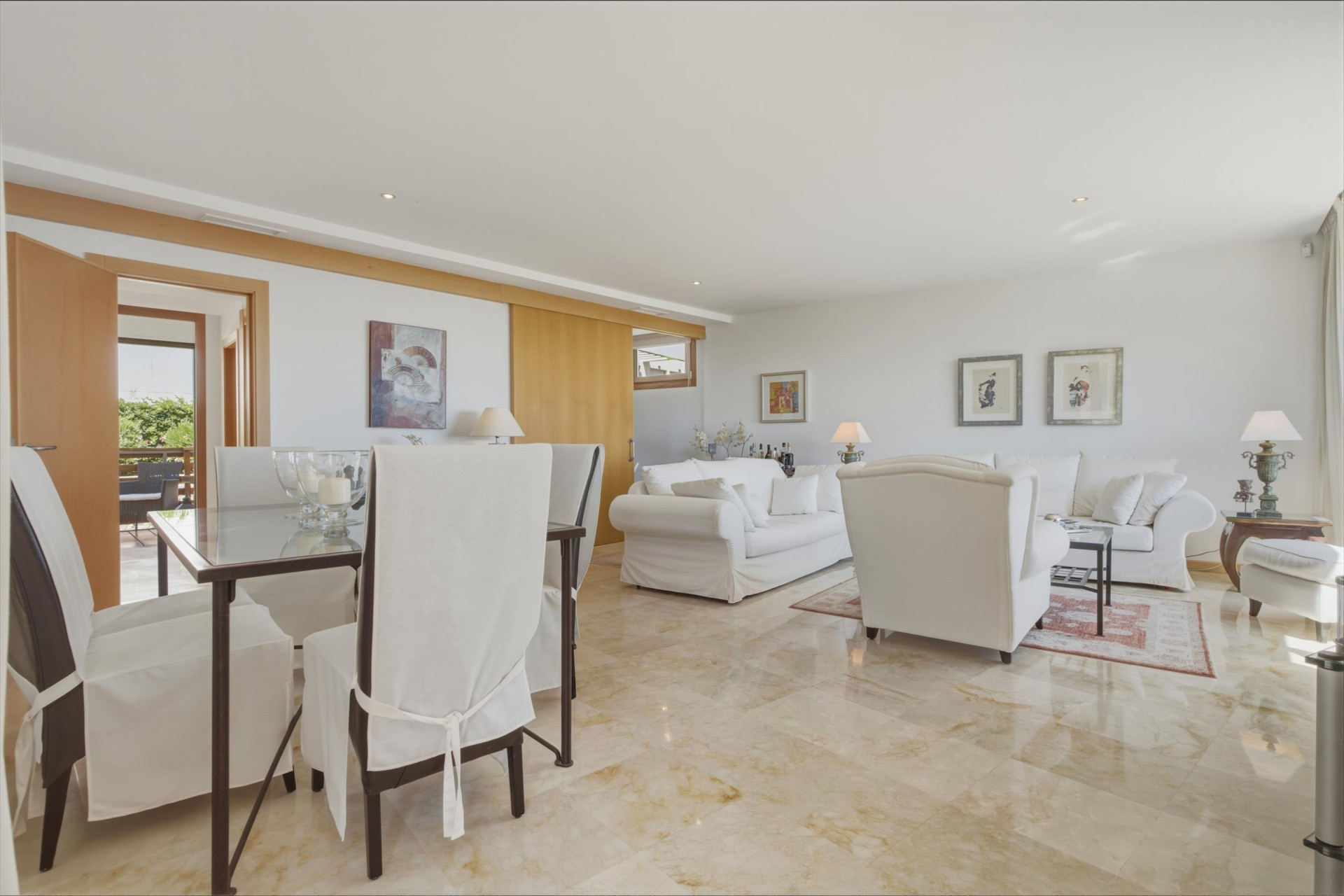 3 Bedroom Apartment in Marbella - Photo 13