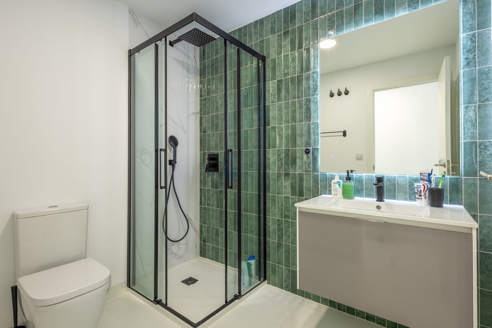 Apartamento com 2 quartos com piscina em Alicante, Espanha – Foto 16