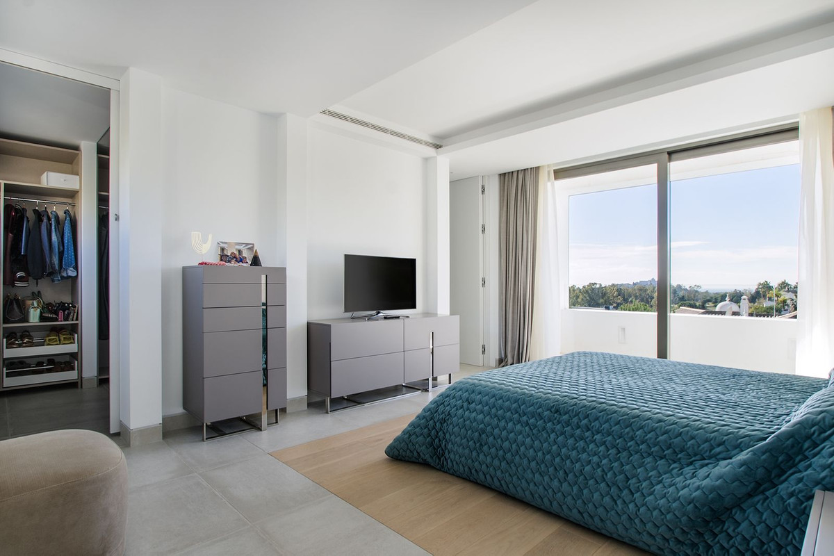 5 Bedroom Villa in Benahavís - Foto 16