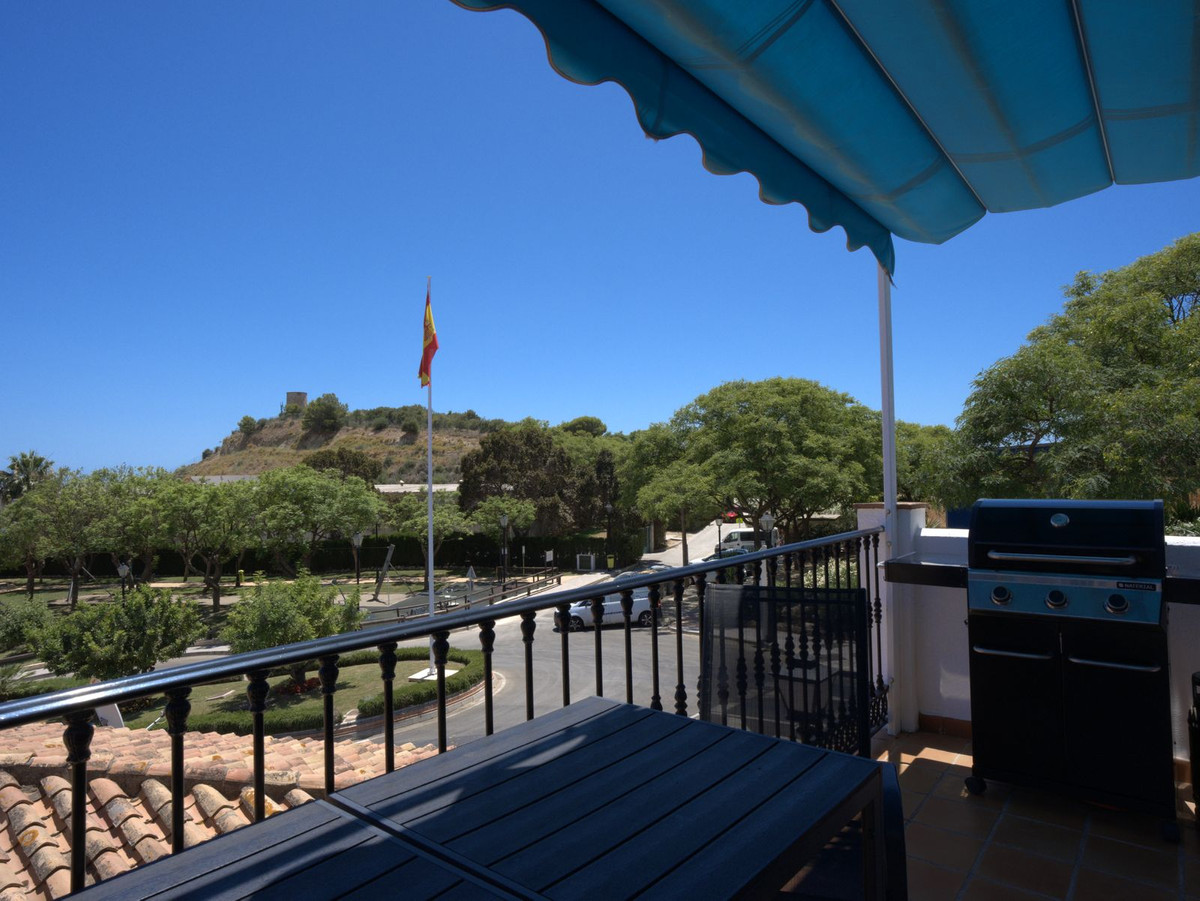 5 Bedroom Villa in Fuengirola - Photo 22