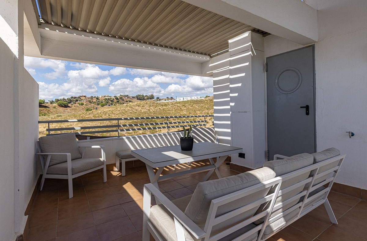 3 Bedroom Penthouse in Mijas - Photo 17