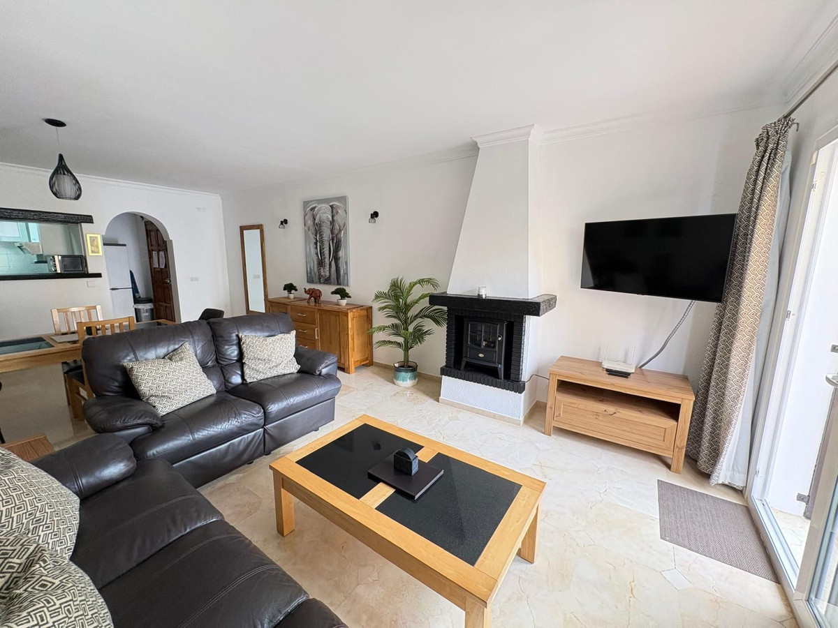 2 Bedroom Apartment in Mijas - Foto 8