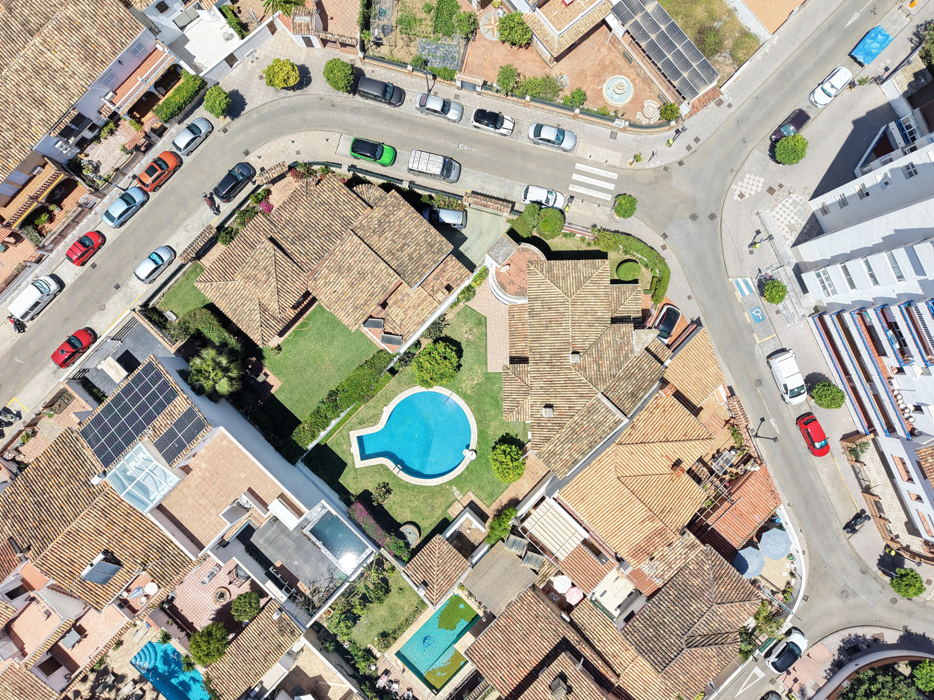 4 Bedroom Villa in Fuengirola - Photo 18