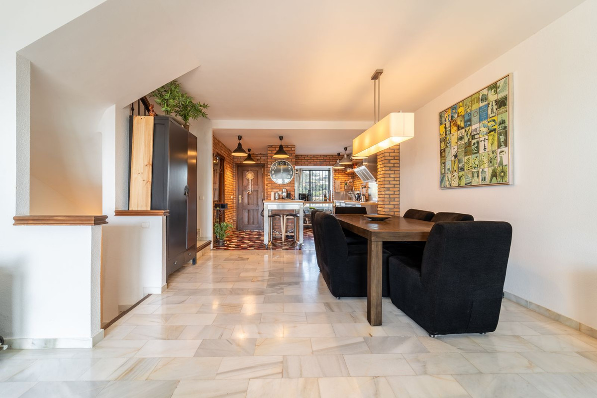 3 Bedroom Townhouse in Marbella - Photo 14