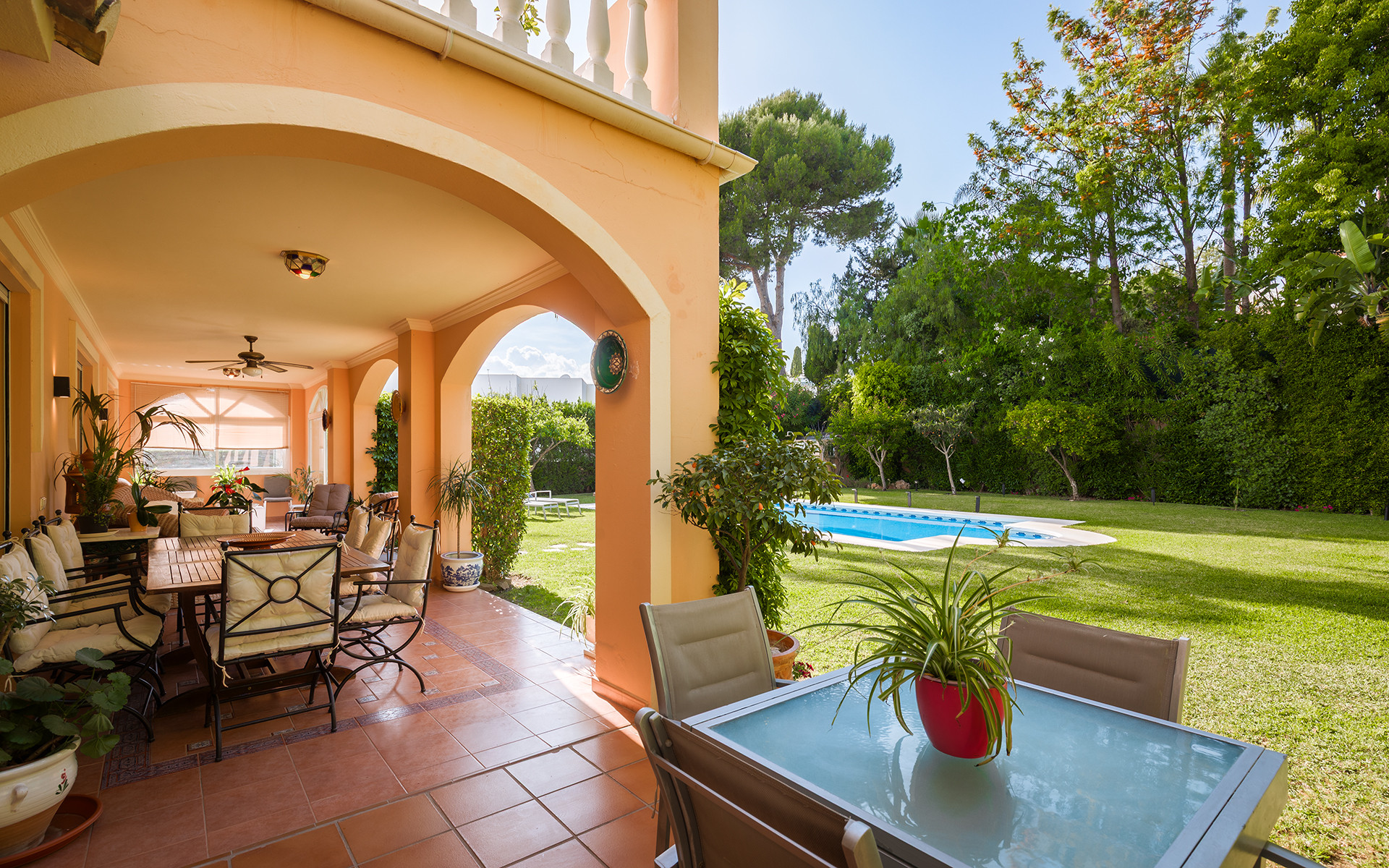 5 Bedroom Villa in Marbella - Photo 8