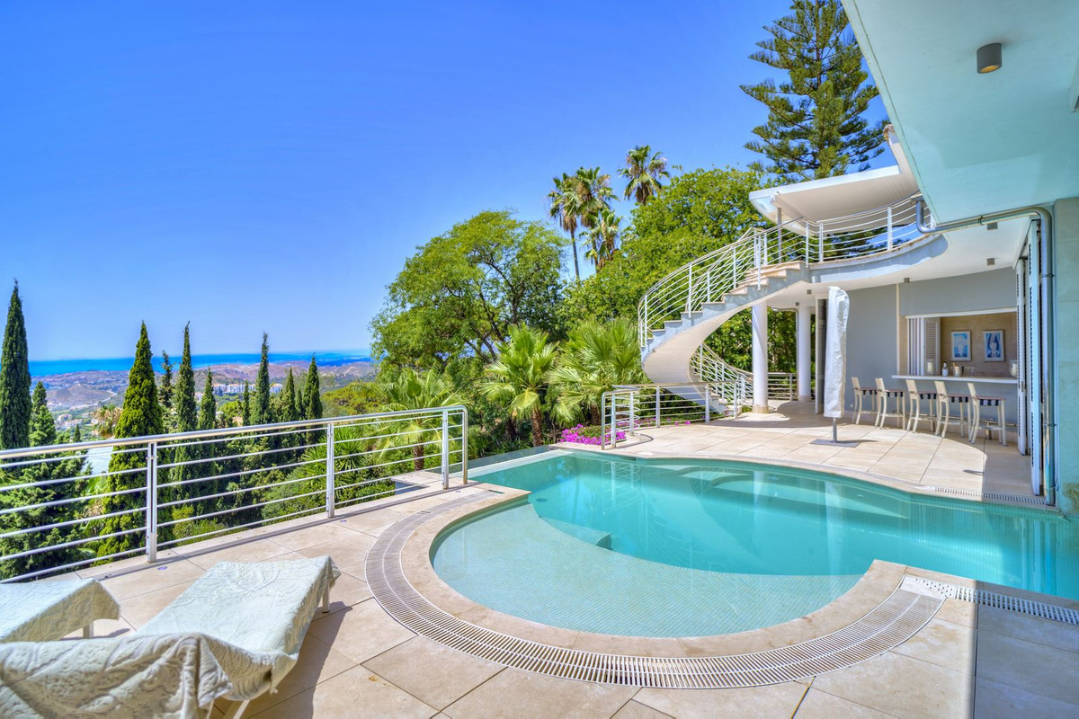 5 Bedroom Villa in Benahavís - Foto 3