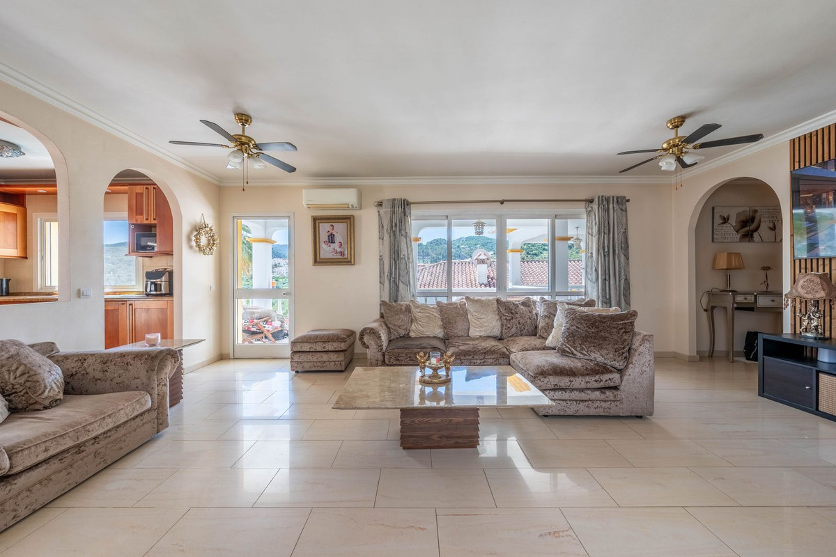 4 Bedroom Villa in Monda - Photo 61