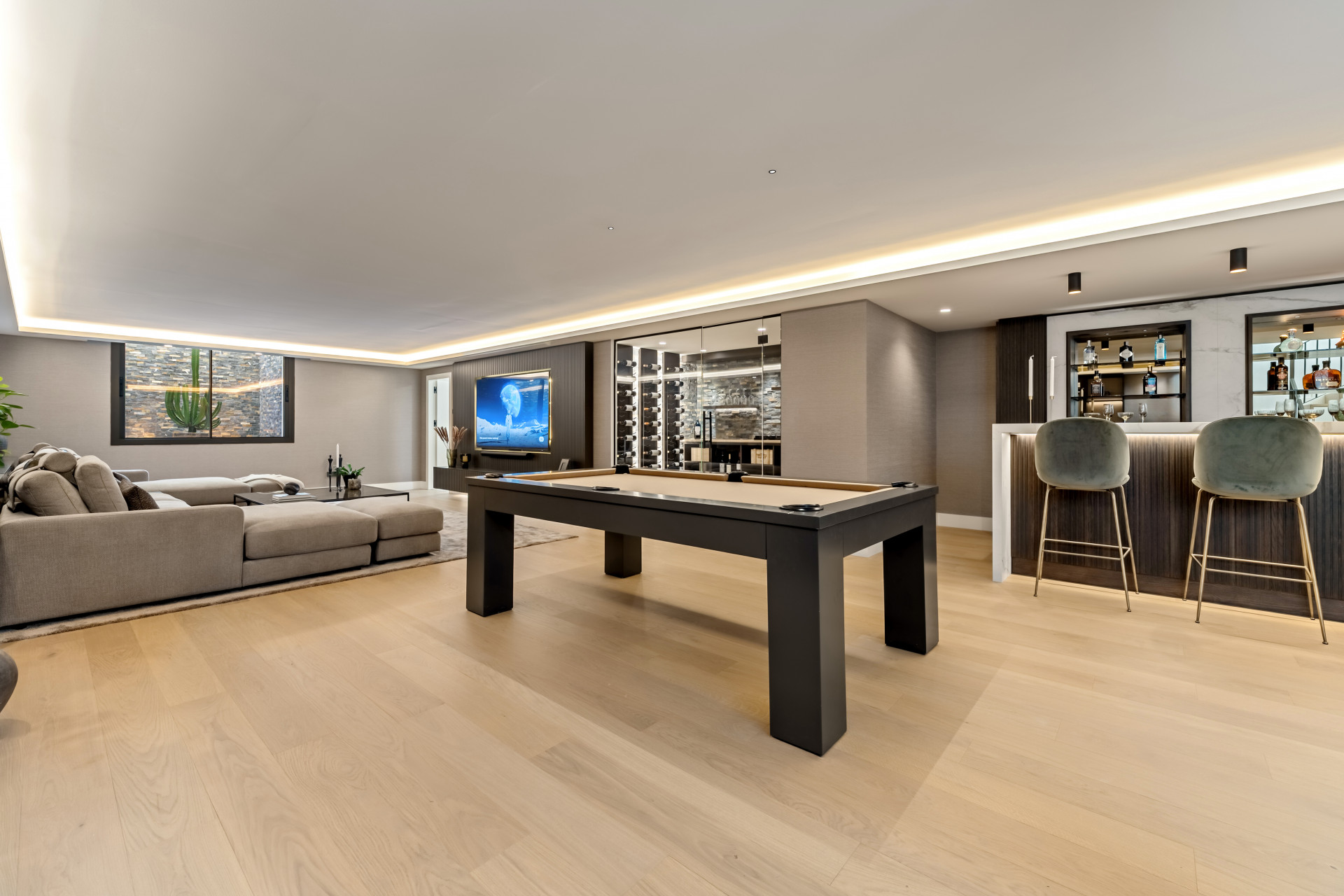 5 Bedroom Villa in Marbella - Photo 43