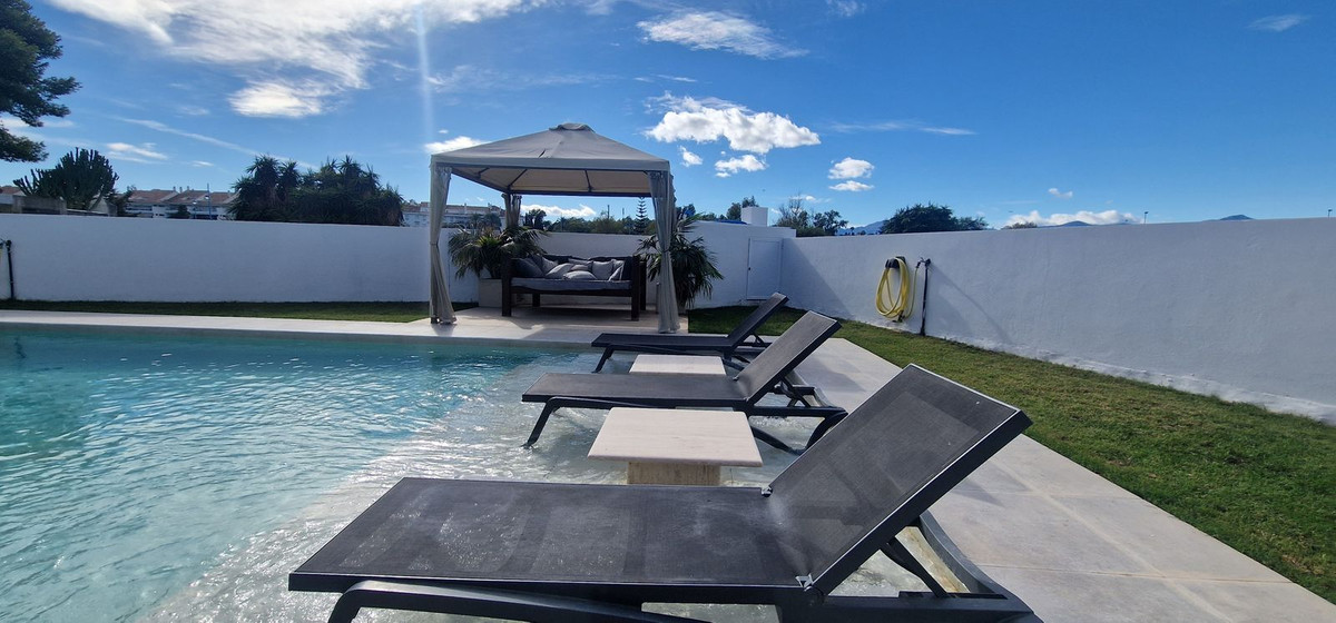3 Bedroom Villa in San Pedro de Alcántara - Foto 3