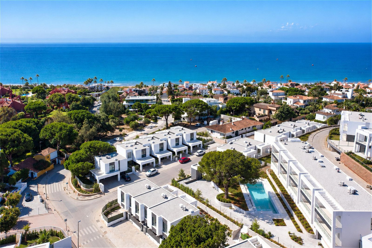 3 dorm. propiedad en venta en Elviria