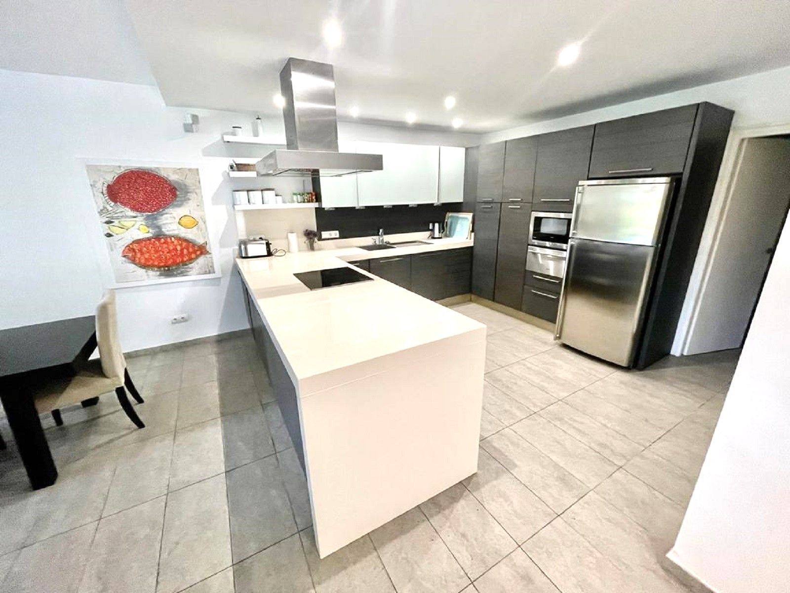 4 Bedroom Apartment in San Pedro de Alcántara - Photo 3