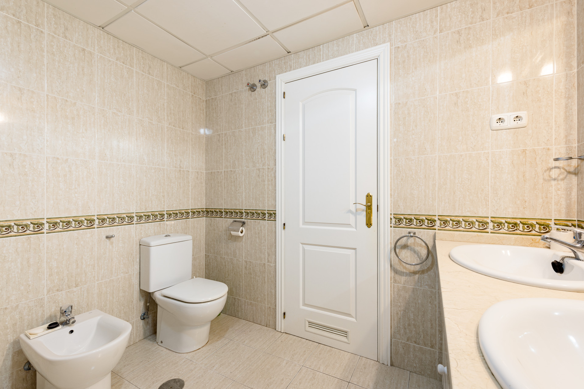 2 Bedroom Apartment in Alhaurín el Grande - Photo 18