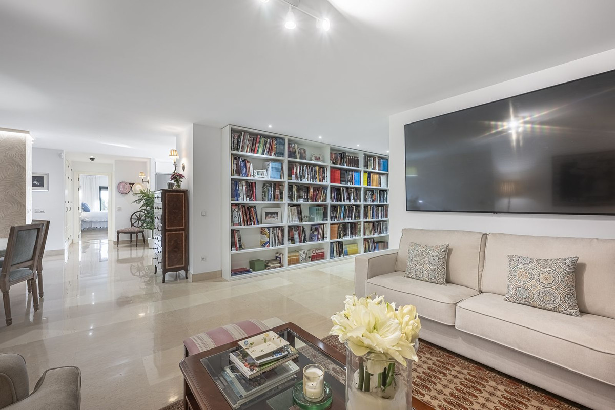 3 Bedroom Apartment in Benahavís - Foto 6