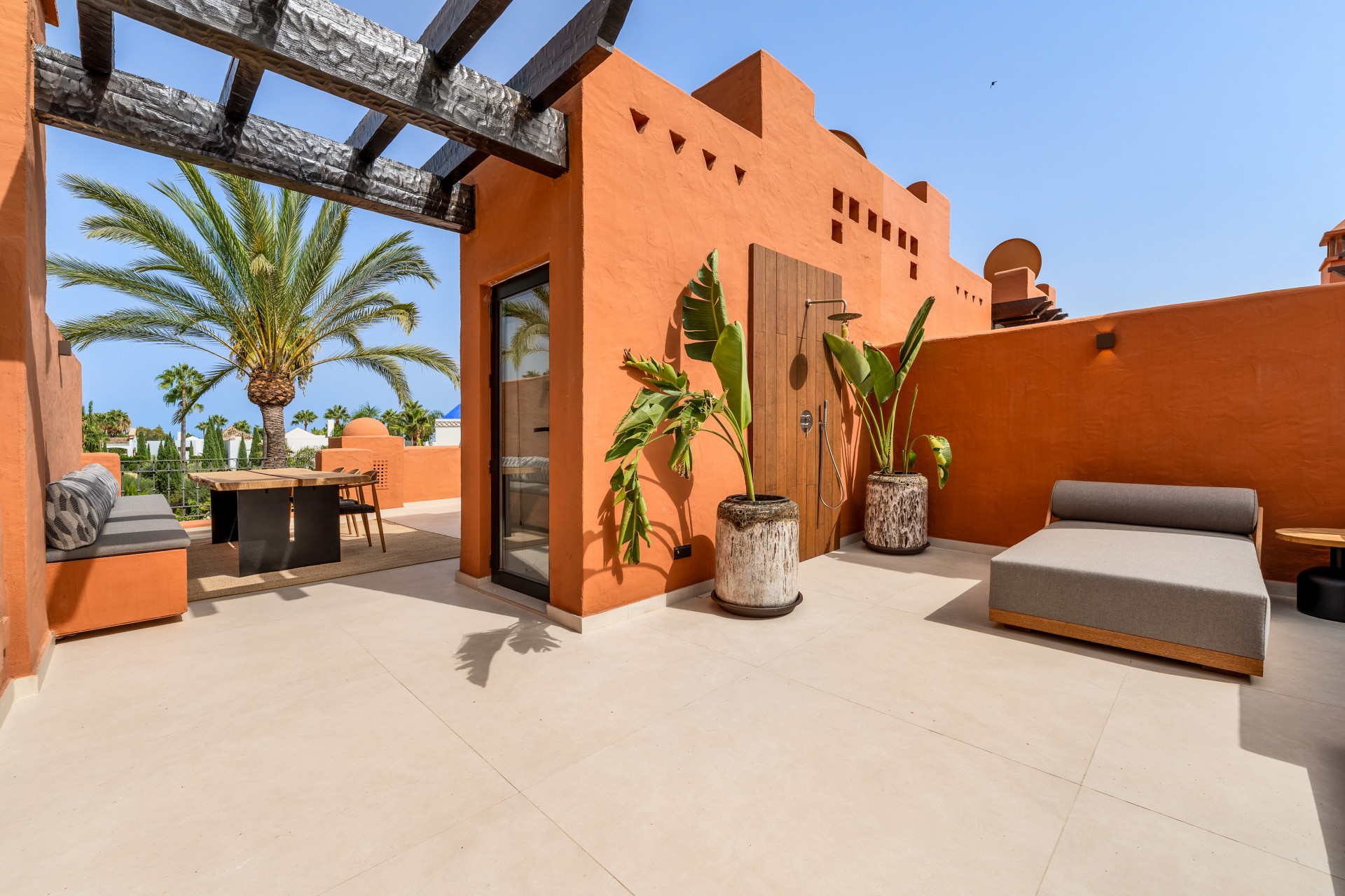 4 Bedroom Townhouse in Marbella - Photo 17