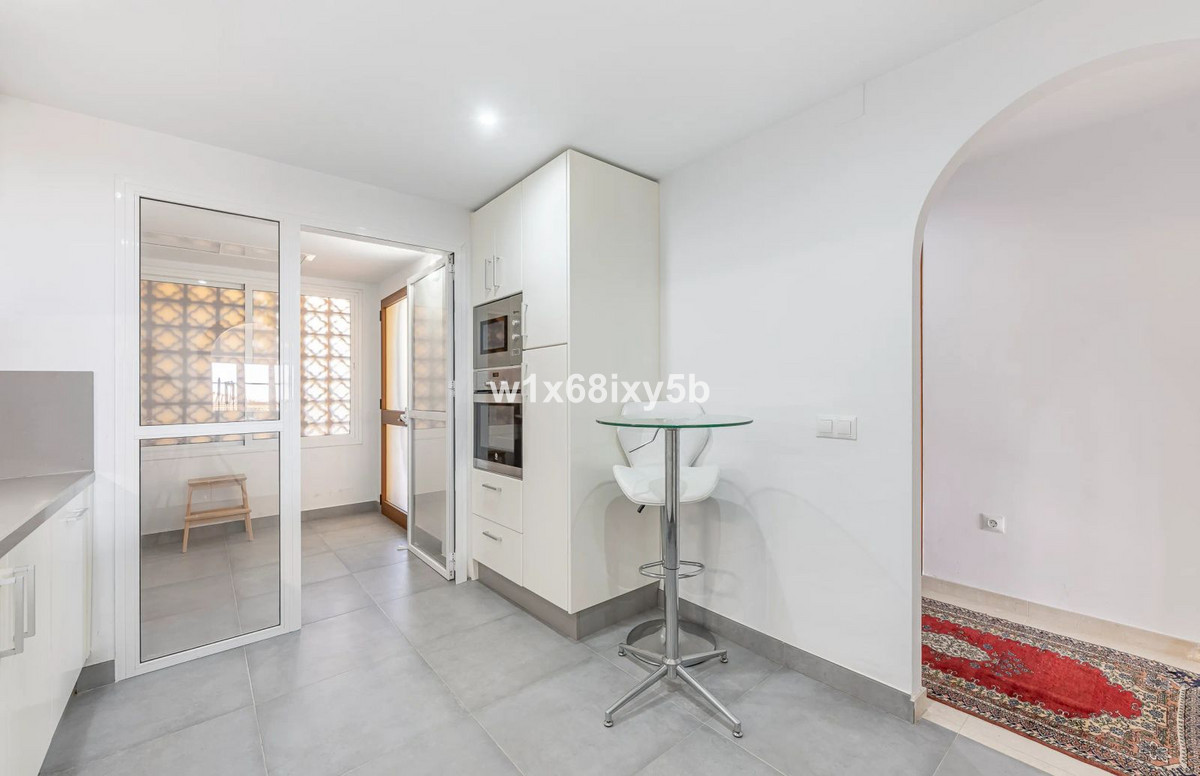 2 Bedroom Apartment in Manilva - Foto 18