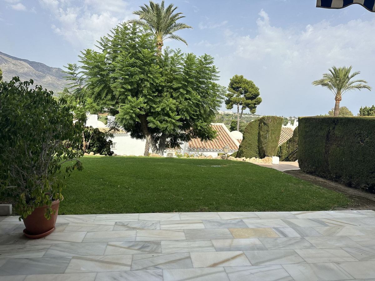 2 Bedroom Apartment in Marbella - Photo 19