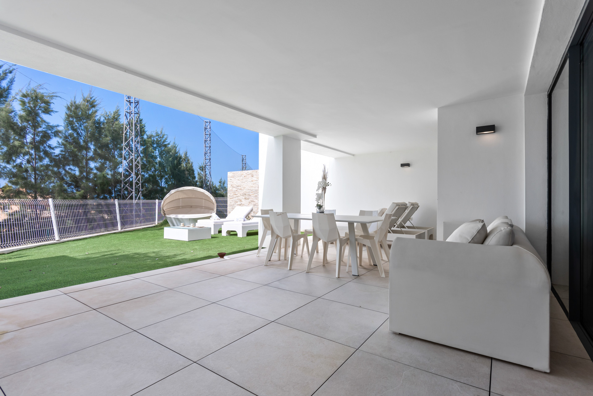 3 Bedroom Apartment in Marbella - Photo 13