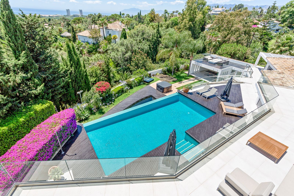 7 Bedroom Villa in Marbella - Photo 55