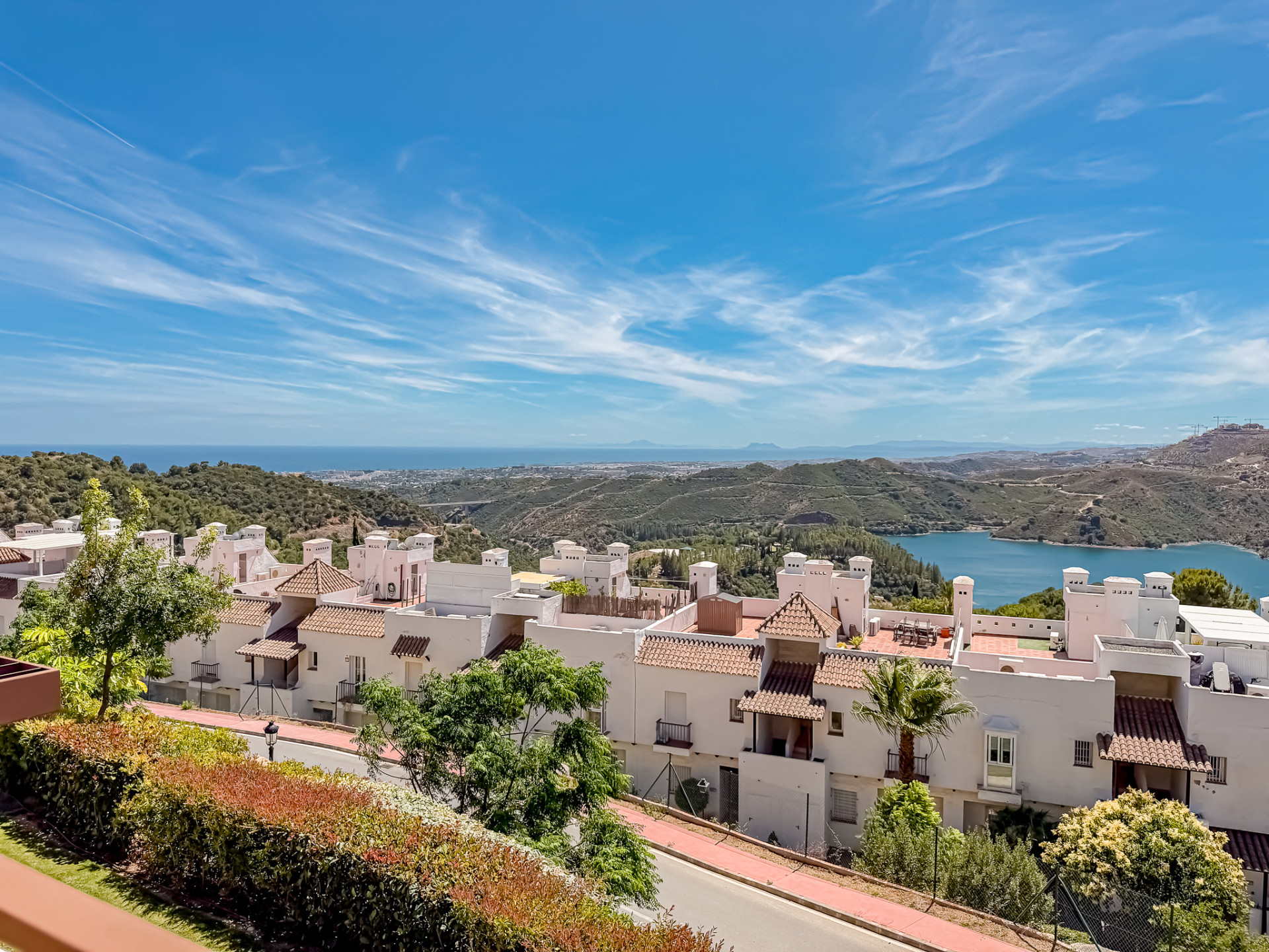 3 Bedroom Apartment in Istán