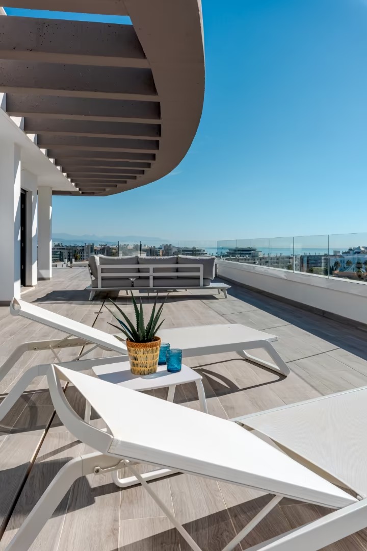 3 Bedroom Apartment in Torremolinos - Photo 21