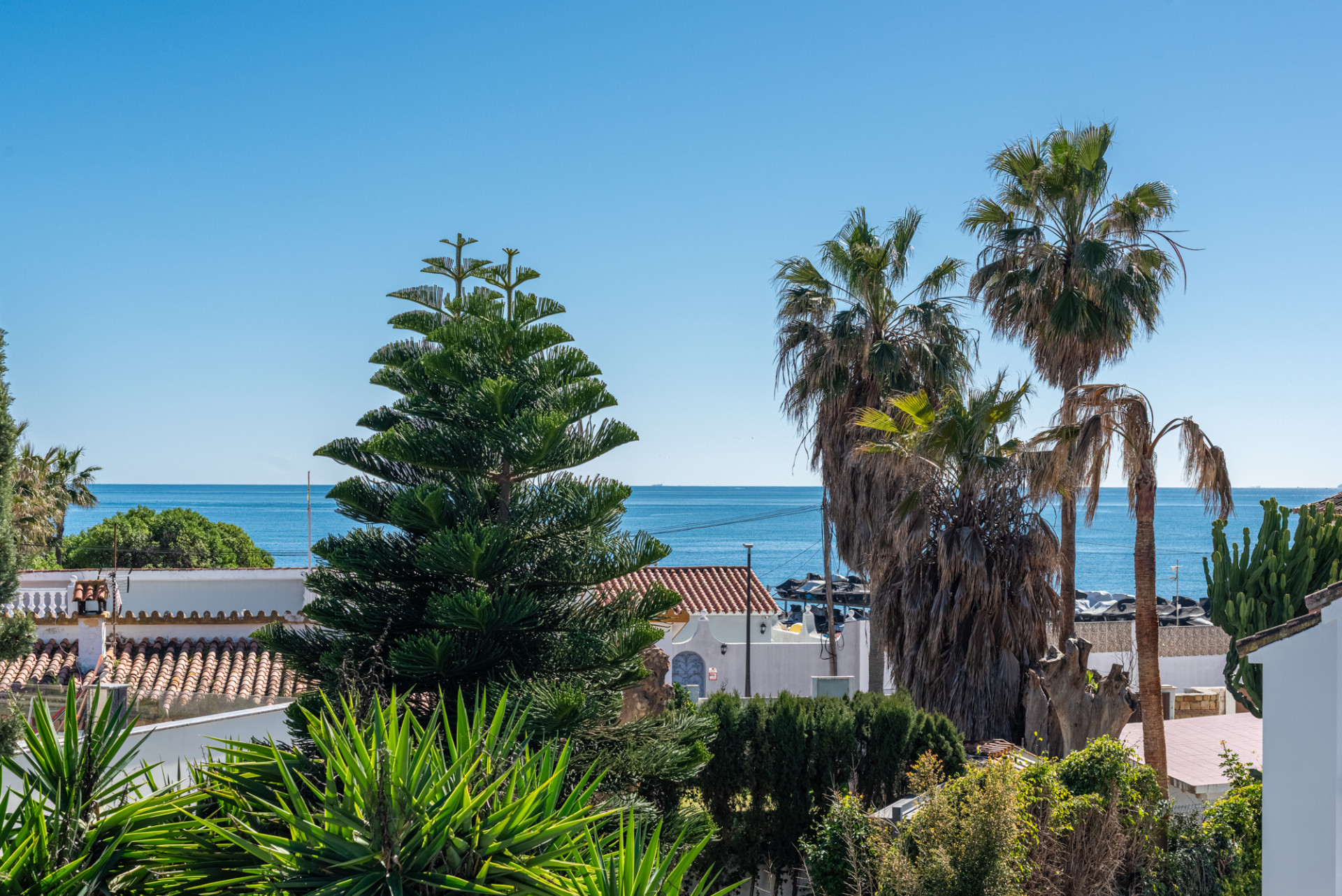4 Bedroom Villa in San Pedro de Alcántara - Photo 2