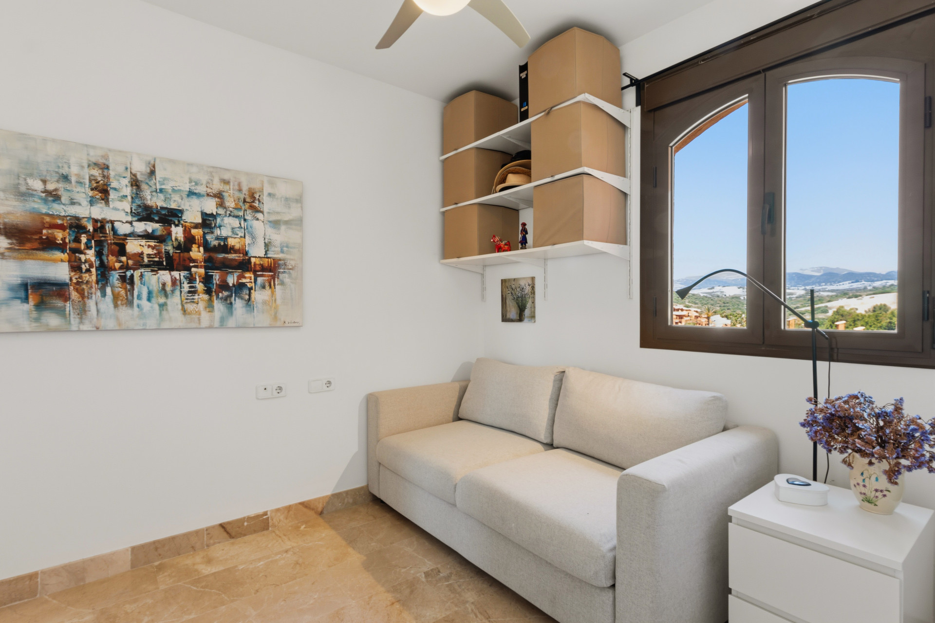 3 Bedroom Penthouse in Estepona - Photo 15