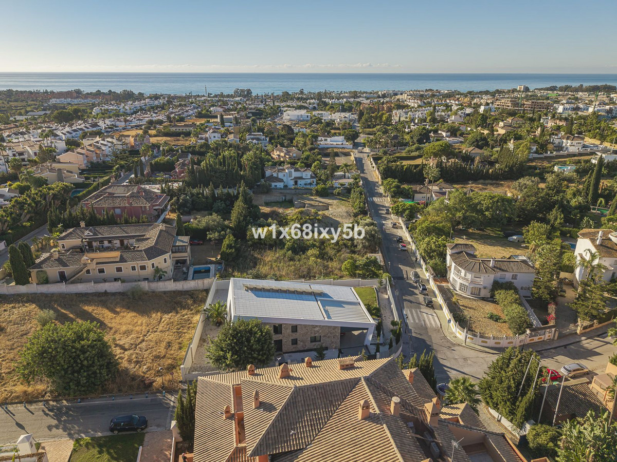1,213 m² Plot in Estepona - Photo 6